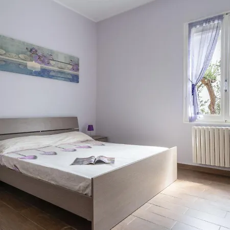 Locazione Turistica Casa Matilde - Imp168 شقة *